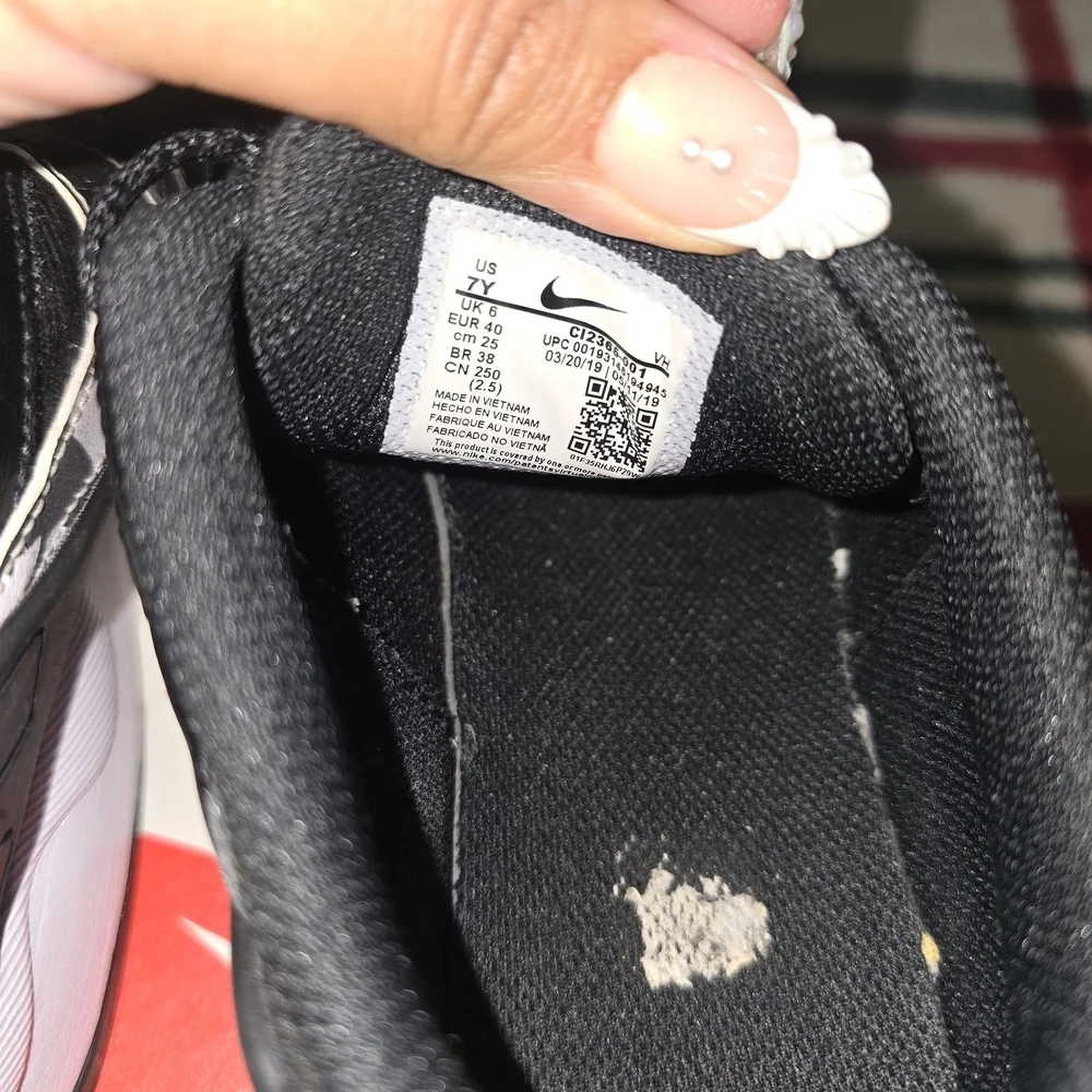 Nike Black and White Sneakers